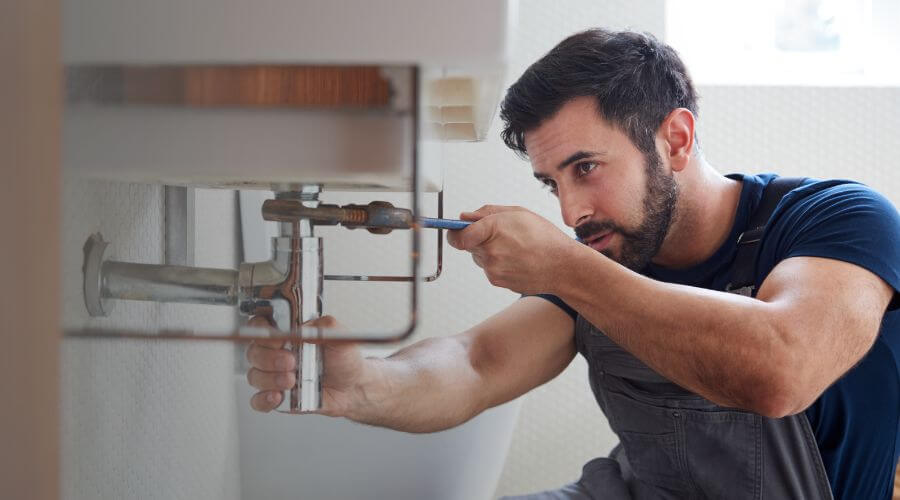 Sink faucet replacement in Leflore, OK